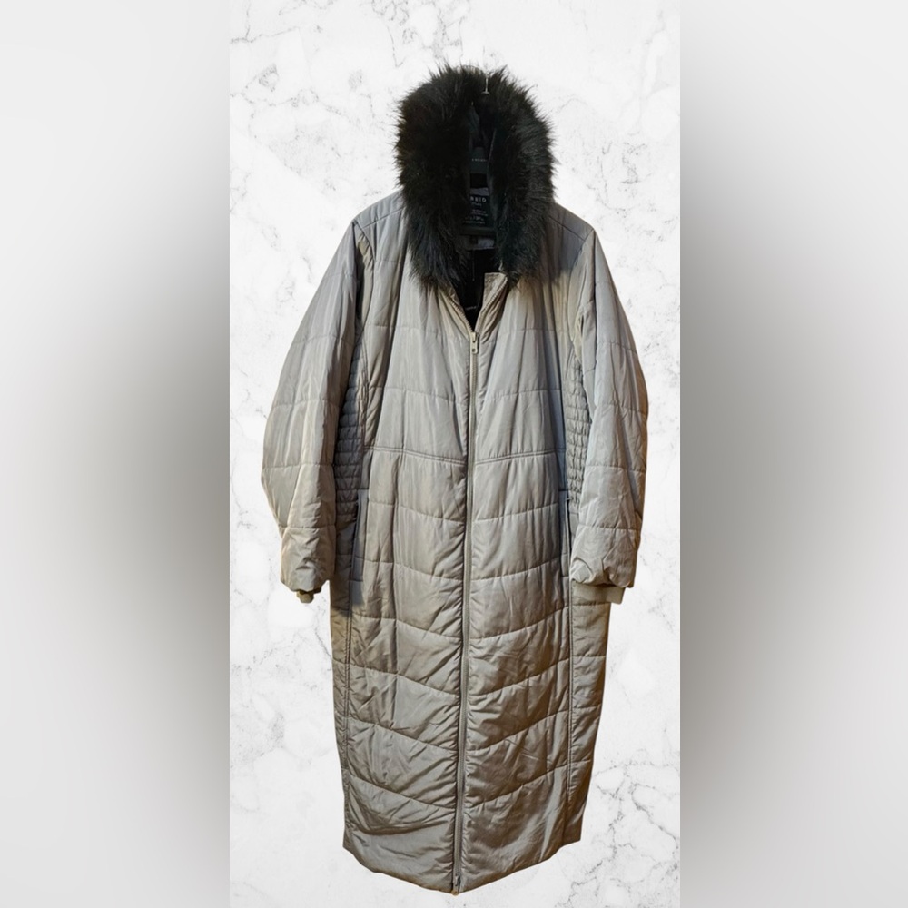 NWT Torrid 5X Maxi Puffer Coat Faux Fur Hood Extreme Cold Long Winter Jacket